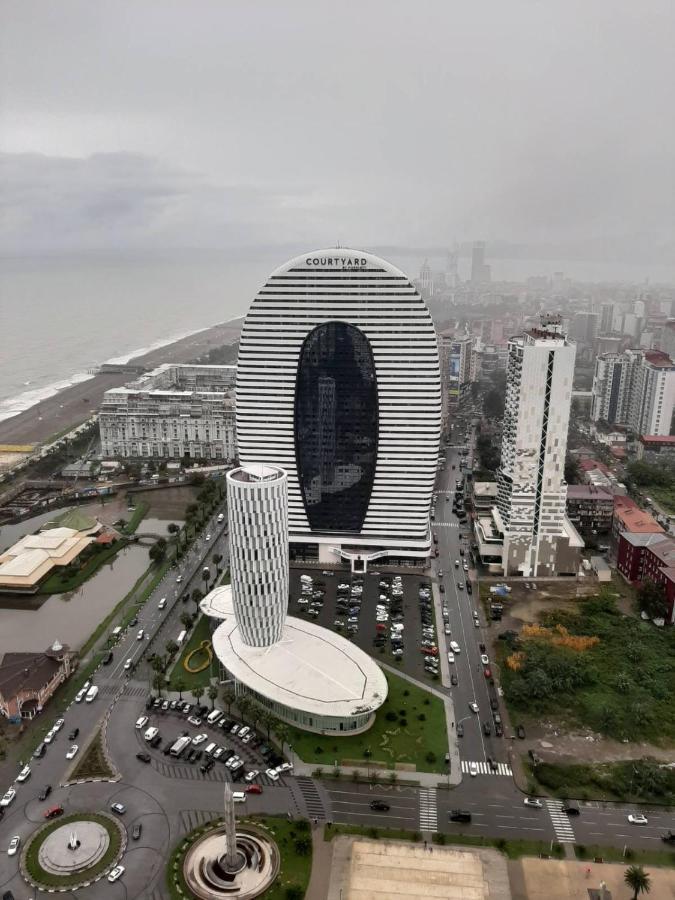 Apartment 16,26,27 Floors In Alliance Palace Batumi Eksteriør bilde