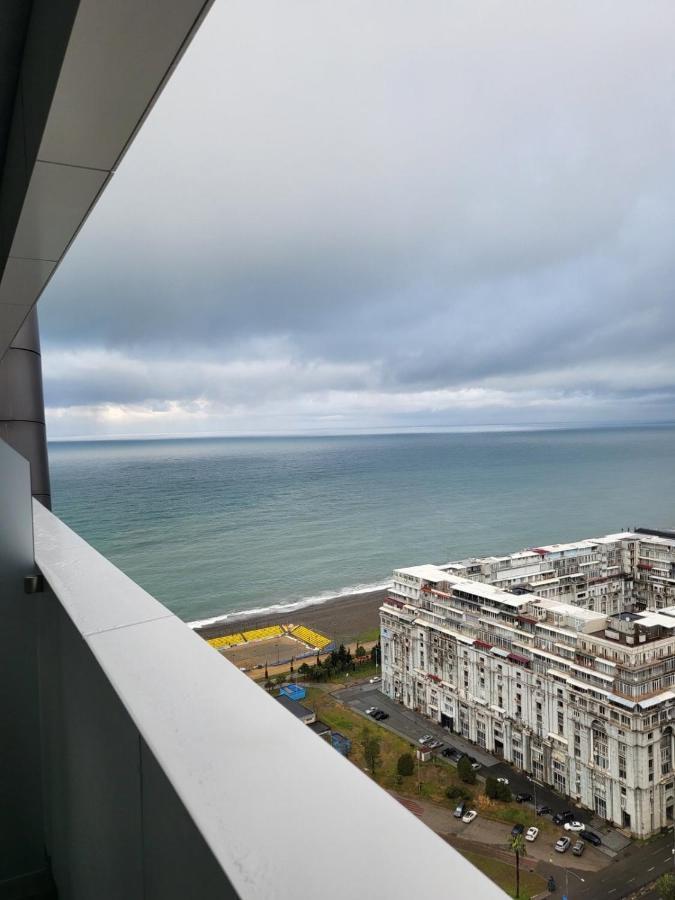 Apartment 16,26,27 Floors In Alliance Palace Batumi Eksteriør bilde