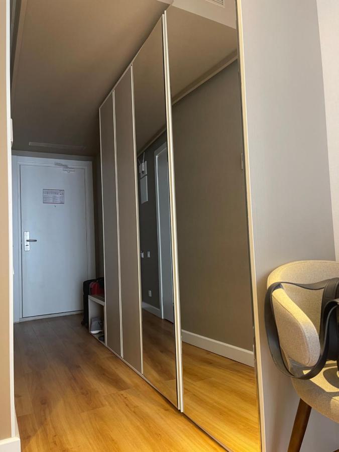Apartment 16,26,27 Floors In Alliance Palace Batumi Eksteriør bilde