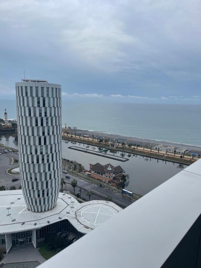 Apartment 16,26,27 Floors In Alliance Palace Batumi Eksteriør bilde