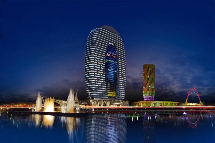 Apartment 16,26,27 Floors In Alliance Palace Batumi Eksteriør bilde