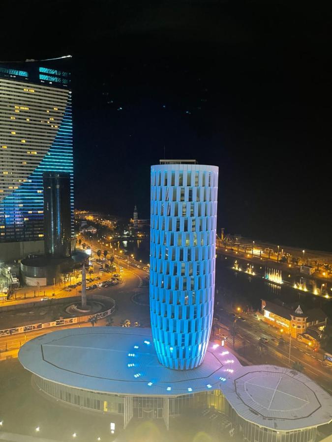Apartment 16,26,27 Floors In Alliance Palace Batumi Eksteriør bilde